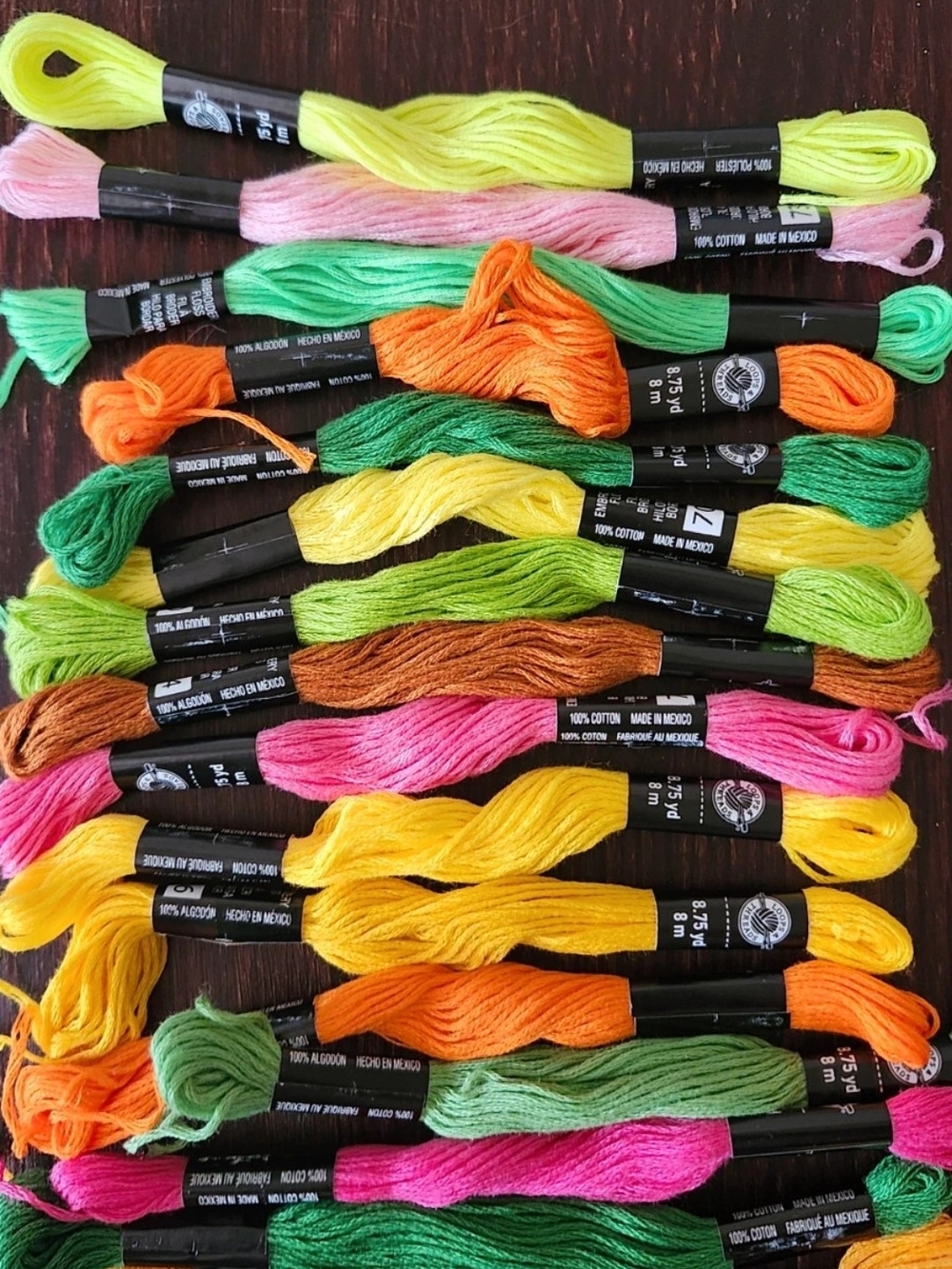 40 Assorted Embroidery Floss Multi-Color Pack - Premium Craft Threads - Picture 3 of 5